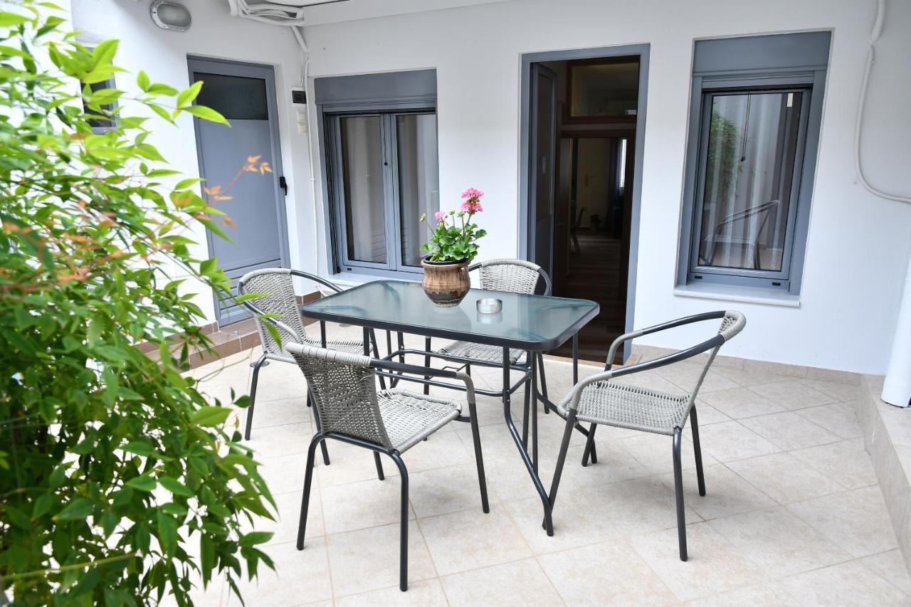 Giorgos House Apartment นาฟปลิโอ ภายนอก รูปภาพ